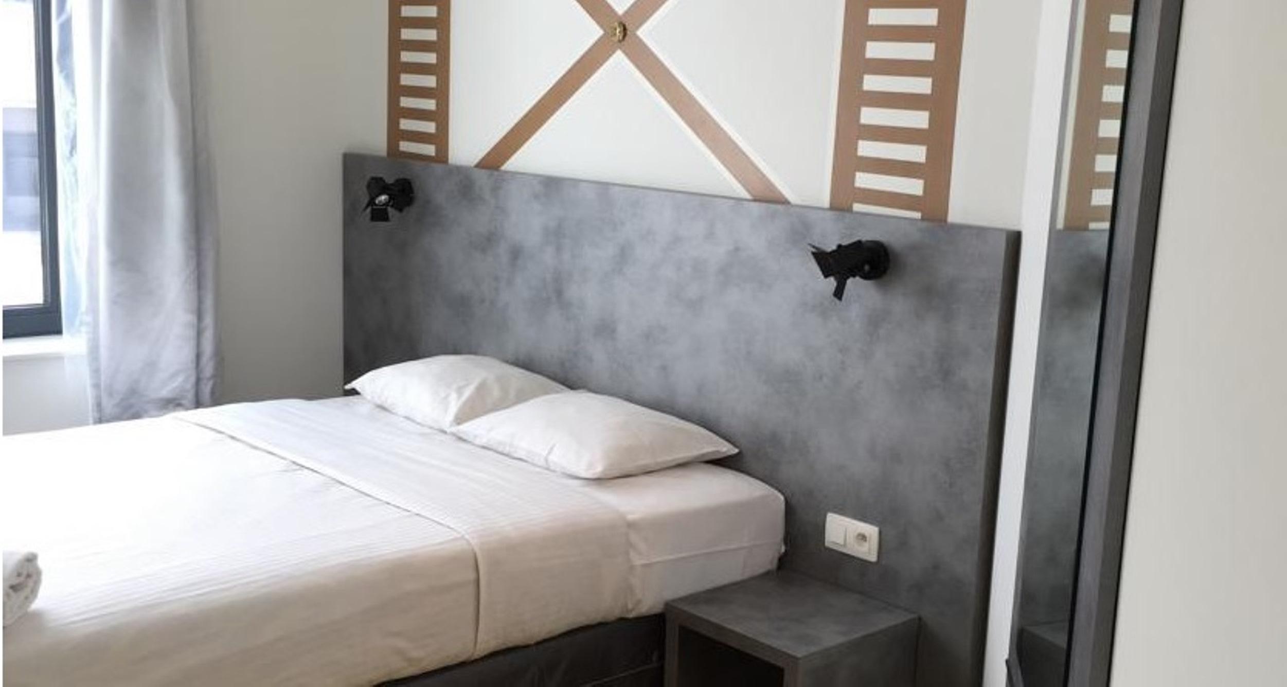 Nekotel Concept Art Hotel Saint-Gilles Bagian luar foto